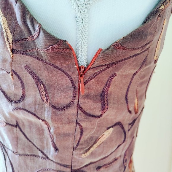 Javier Canas Caramelo 100 percent silk, lined, embroidered dress size 40 (euro) - Picture 4 of 8